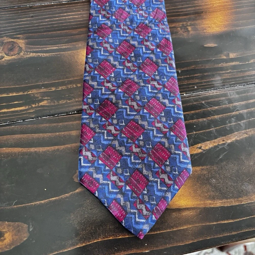 Lot of 5 100% Silk Name Brand‎ Ties Assorted Colors Geometric Abstract